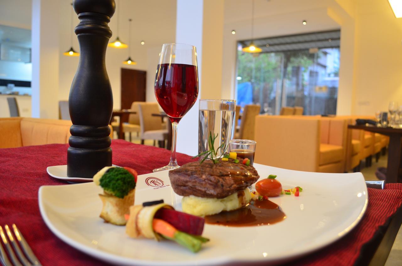 Ripon Grand Hill By Ehi Hotel Nuwara Eliya Eksteriør billede